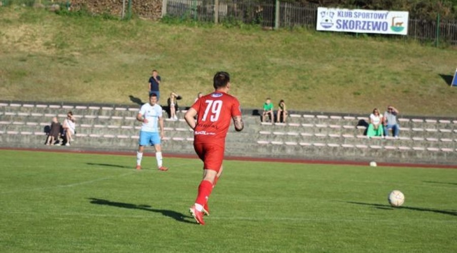 Niestety przegrywamy spotkanie z drużyną KS Skorzewo.35