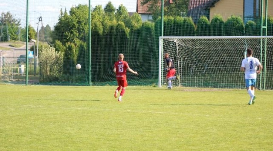 Niestety przegrywamy spotkanie z drużyną KS Skorzewo.38