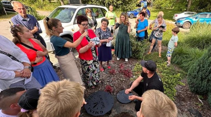 Drewnica wkopanie kapsuły czasu dzwynka_ kostychyn (26)