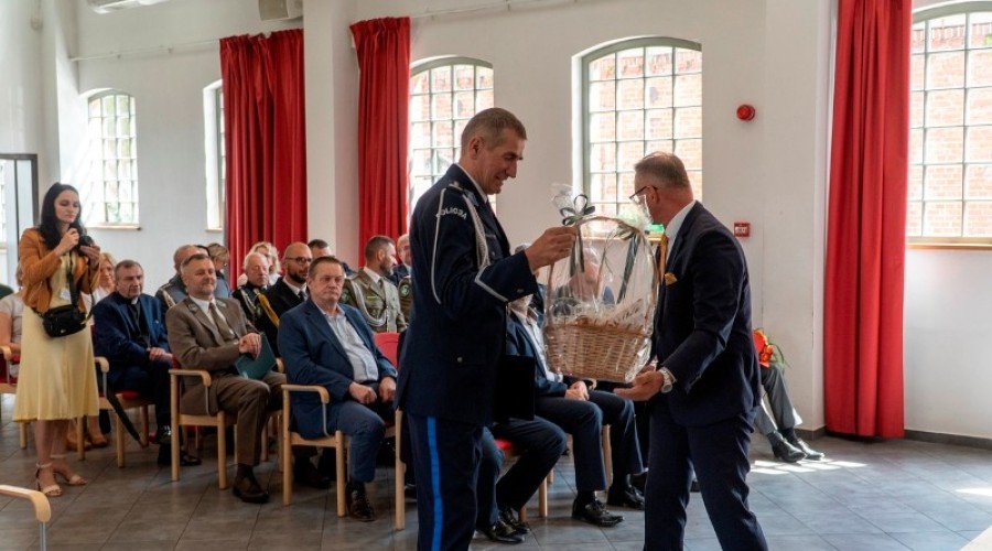 Obchody Święta Policji59