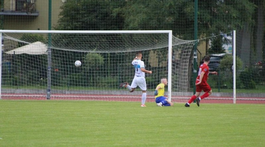 stare pole lks zulawy26