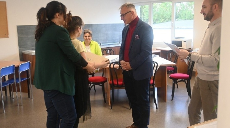  laptopy dla uczniów sosw (4)