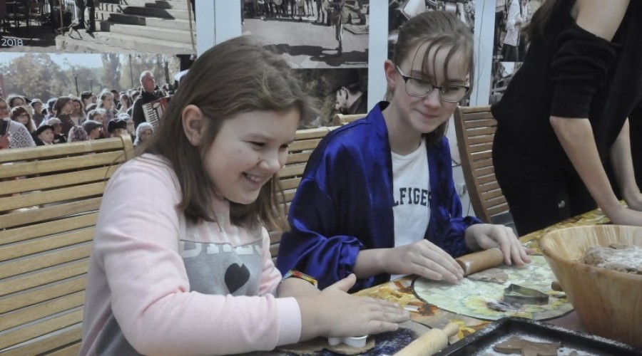 Fabryka Ozdób Choinkowych 2019 (5)