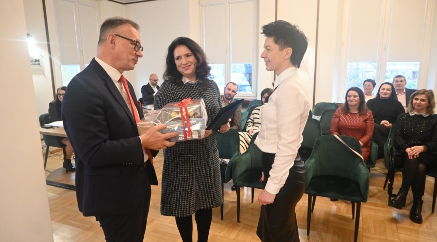 sesja rady powiatu nowodworskiego (3)