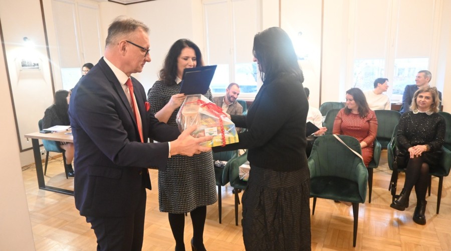 sesja rady powiatu nowodworskiego (8)