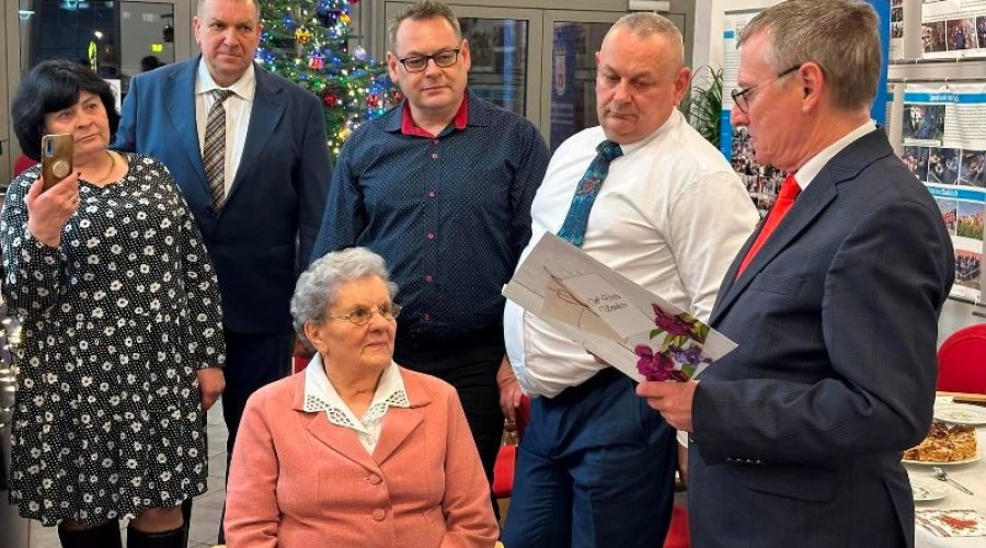 Nowy Dwór Gd. Wyjątkowe 90. Urodziny Pani Janiny Makarskiej!4