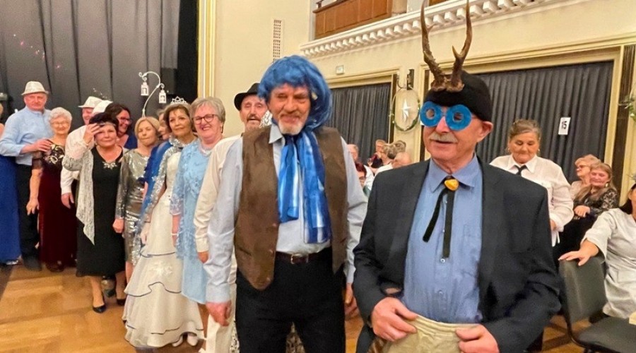 karnawalowy bal seniora18