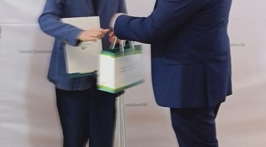 Nagrody sportowe Powiatu Nowodworskiego wręczone. (27)