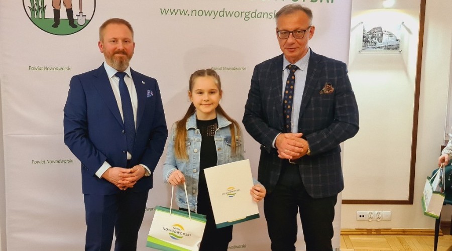 Nagrody sportowe Powiatu Nowodworskiego wręczone. (40)