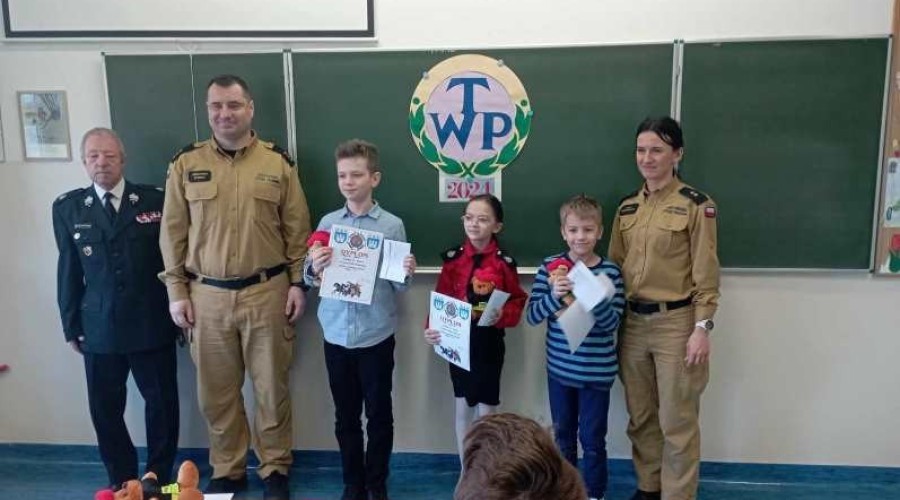 mlodzieź zapobiega poźarom1