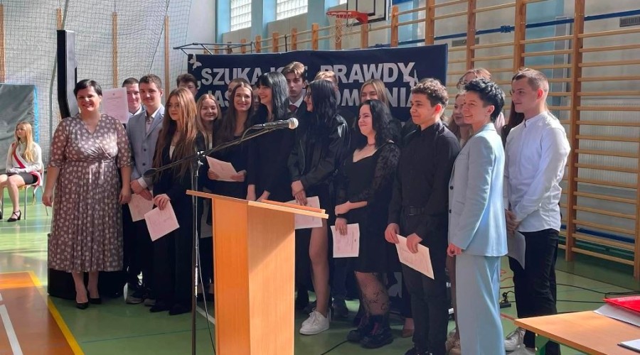 liceum koniec roku nowy dwó rgd  (3)