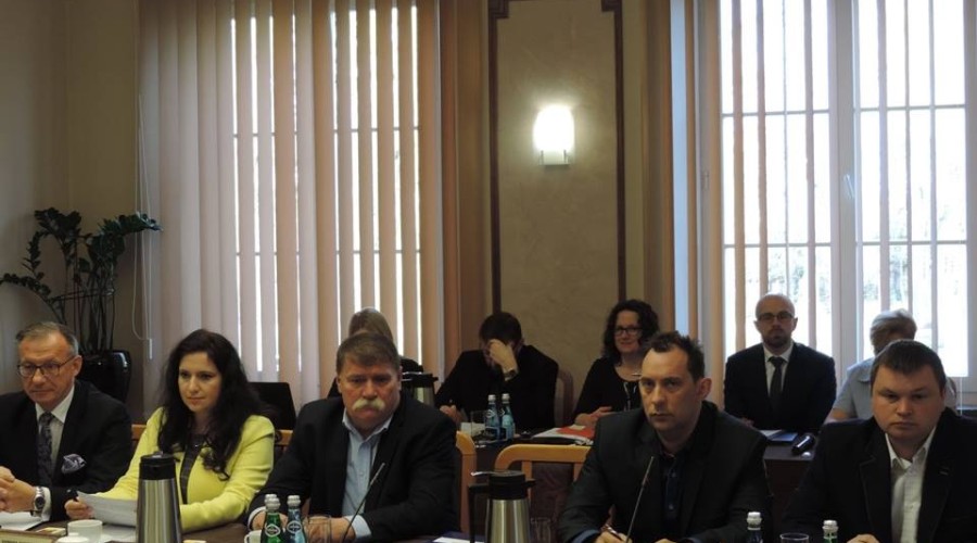 sesja powiatu nowodworskiego (2)