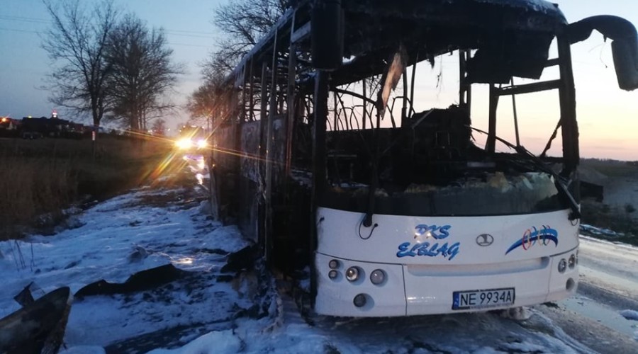 pożar autobusu fot. mateusz korczyc osp ndg