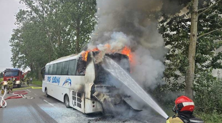 pozar autobusu marzecino
