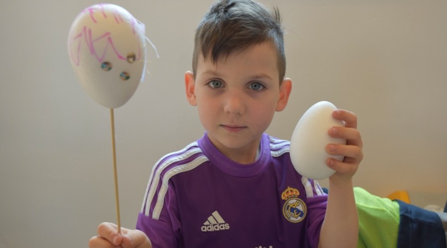 Fabryka ozdób wielkanocnych3707