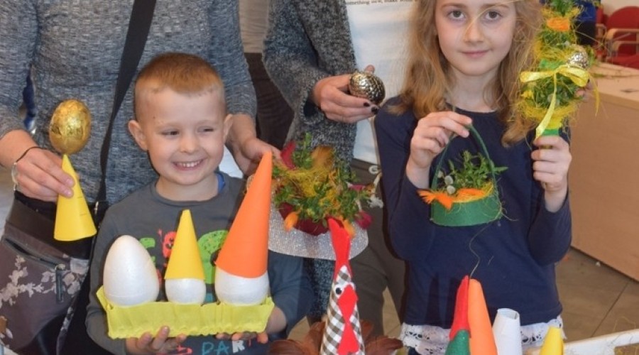 Fabryka ozdób wielkanocnych3718