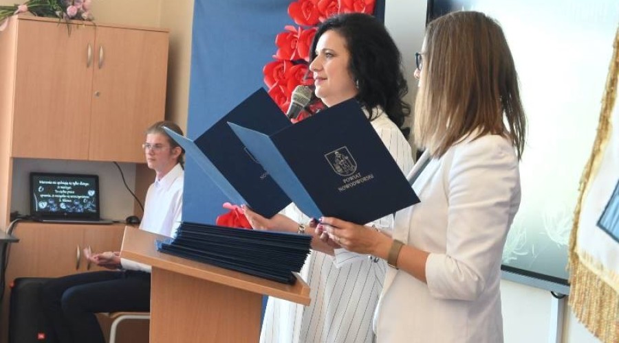 zakonczenie roku liceum ndg (13)