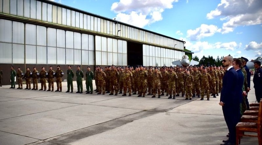 UROCZYSTOŚĆ POŻEGNANIA WŁOSKICH SIŁ POWIETRZNYCH W 22 BAZIE LOTNICTWA TAKTYCZNEGO (2)