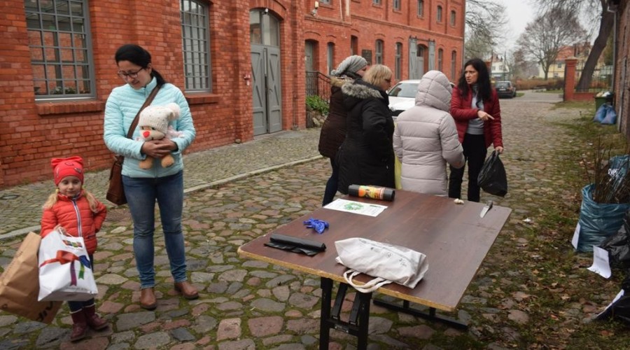 akcja-drzewko-za-butelkę-22