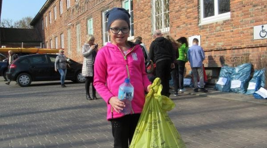 drzewko za butelkę (21)