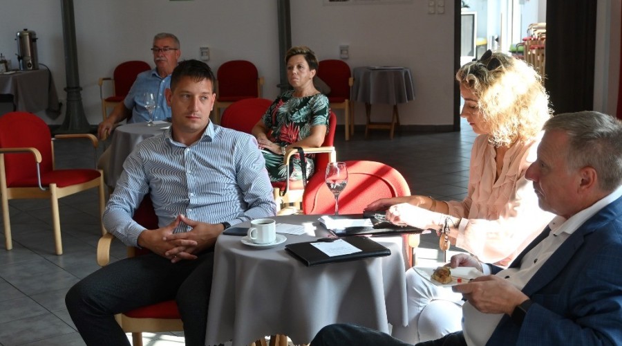  Nadzwyczajne Walne Zebranie Stowarzyszenia LGR Rybacka Brać Mierzei (4)