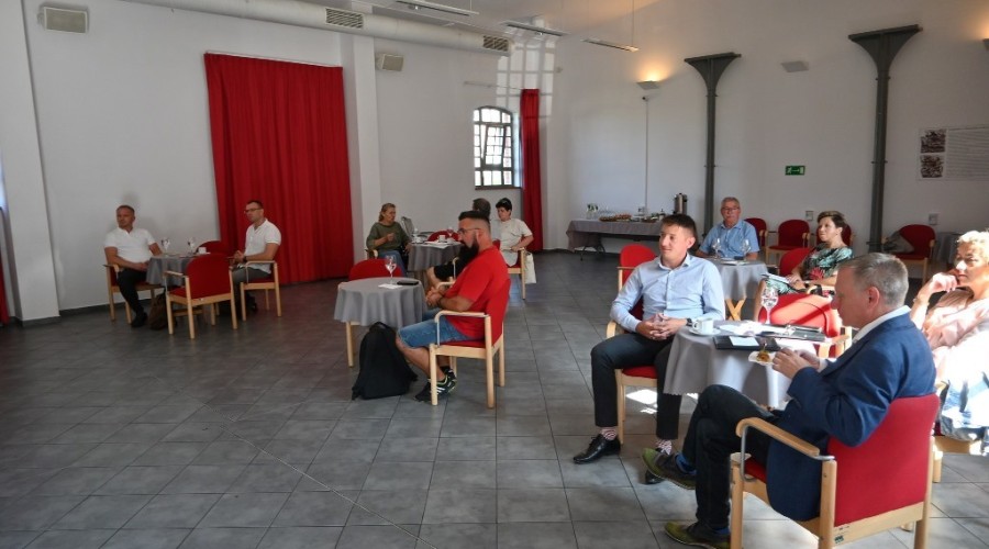  Nadzwyczajne Walne Zebranie Stowarzyszenia LGR Rybacka Brać Mierzei (6)