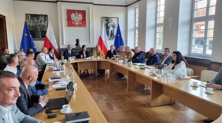 powodz konferencja (2)