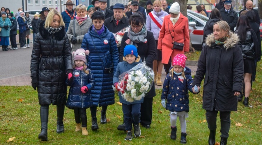 narodowe swieto niepodległosci w nowym dworze gd (46)