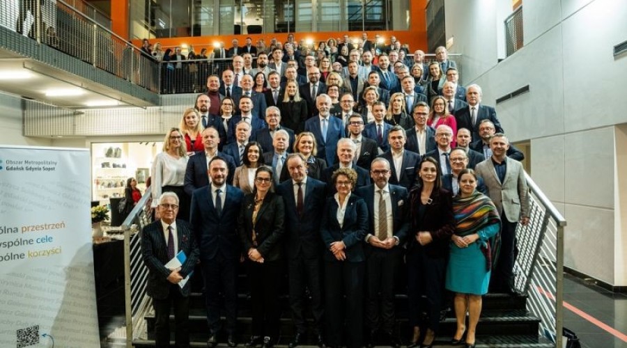 xi-metropolitalne-spotkanie-noworoczne-ustawa-juz-na-finiszu-prac-gallery-929578-full