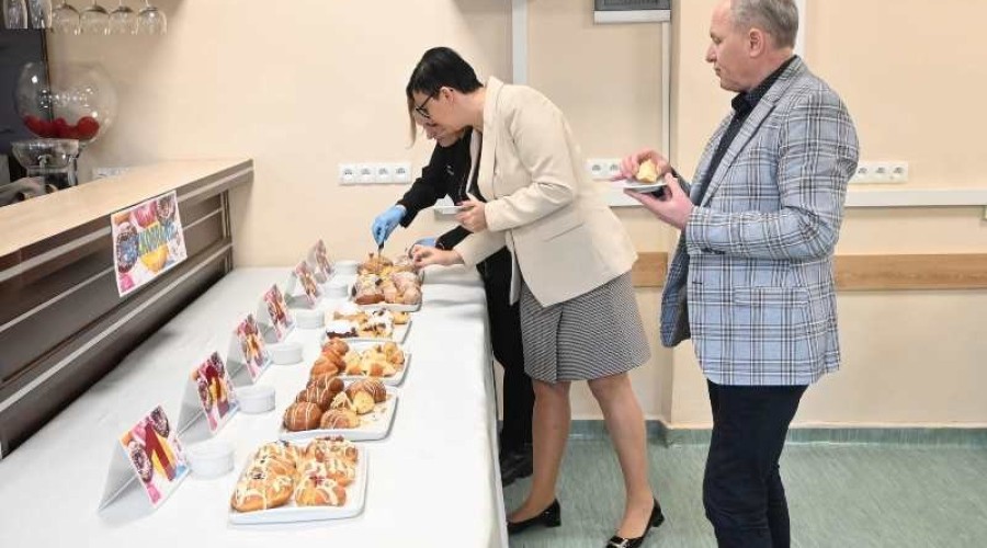 „Pączkobranie” w Zespole Szkół w Nowym Dworze Gdańskim!  (5)