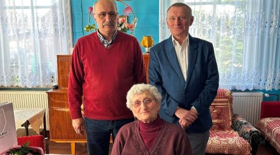  Alina Michałek obchodzi jubileusz 93. urodzin!  (1)