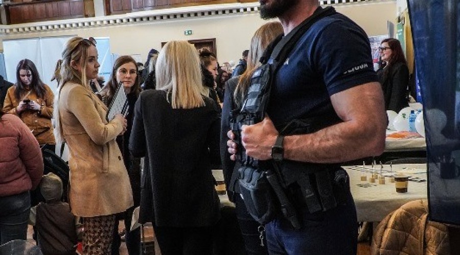 policja targi pracy (12)