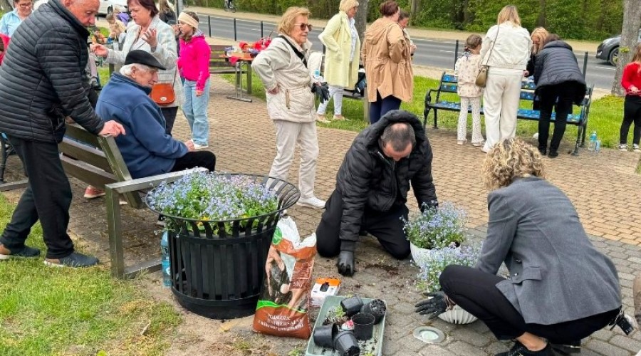 Międzypokoleniowe Spotkanie Dzieci i Seniorów w Krynicy Morskiej (30)