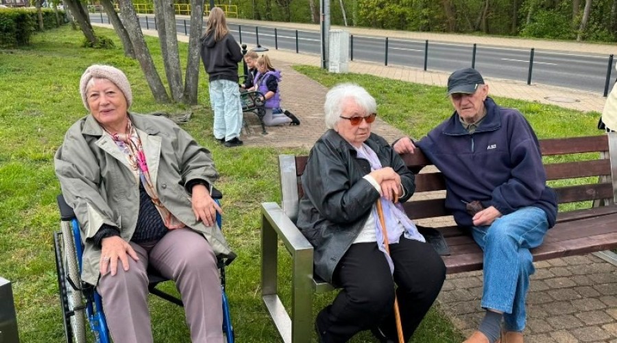 Międzypokoleniowe Spotkanie Dzieci i Seniorów w Krynicy Morskiej (38)