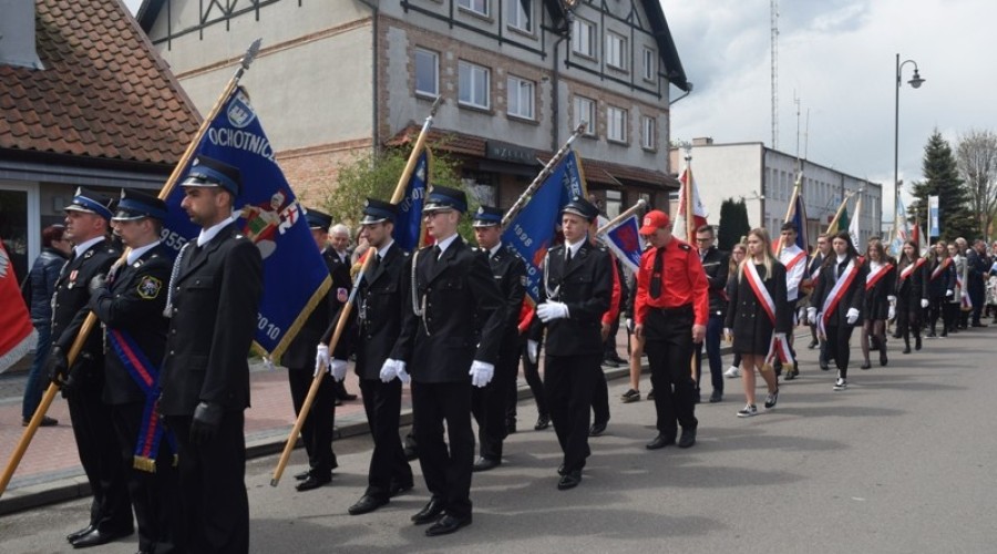 obchody 3 maja nowy dwór gdański123