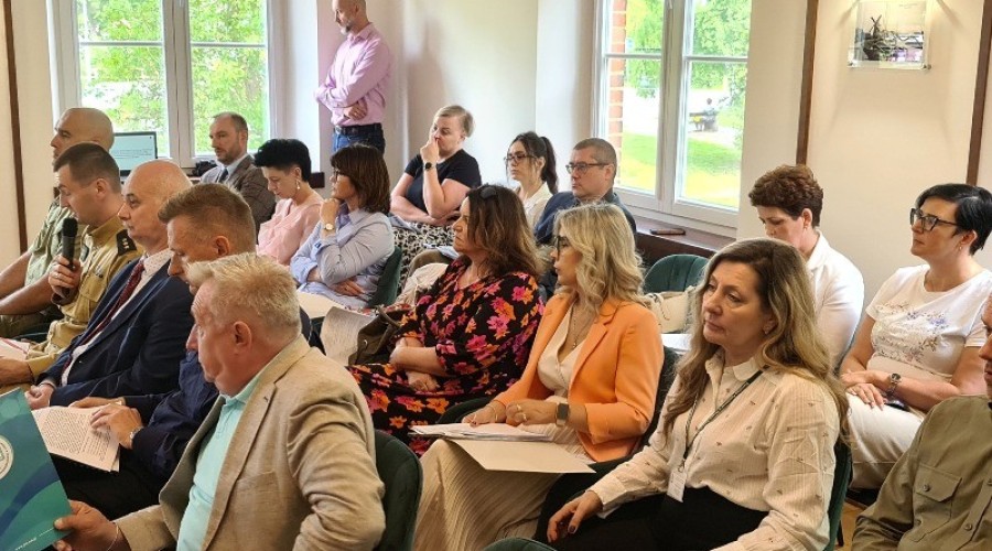 sesja rady powiatu nowodworskiego 17.06 (30)