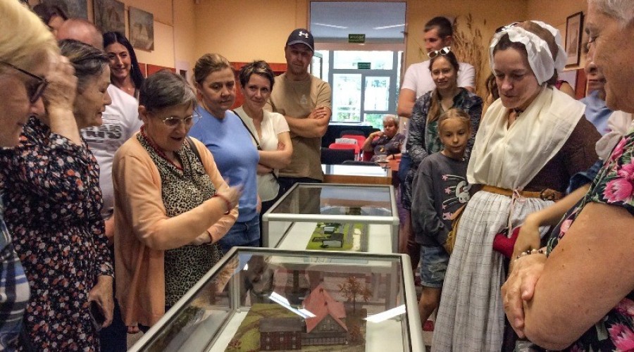 wystawa makiet sztutowo (10)_edited