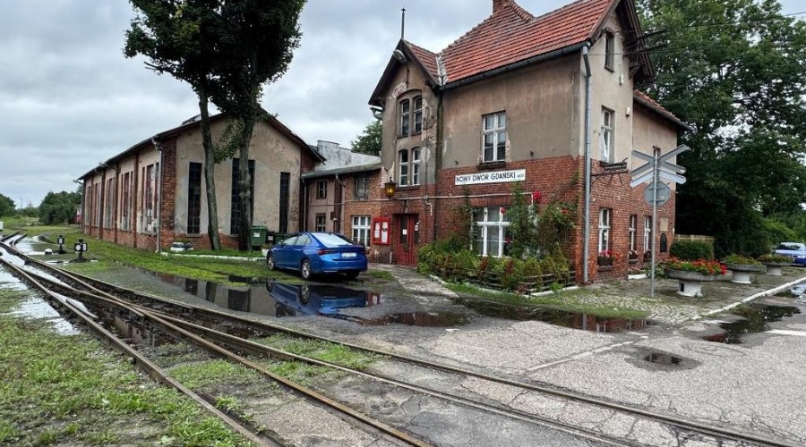 e20bb96a-eb42-45bb-9c5c-56d7d6868aeb