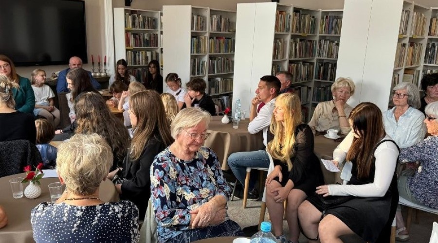 NARODOWE CZYTANIE (10)