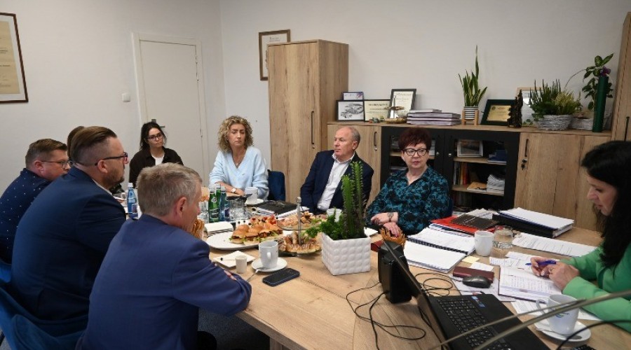 starostwo powiatowe nowy dwór gd.jpg