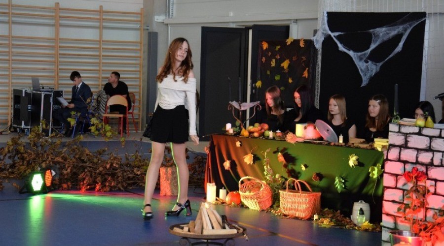 gratulacje dla nauczycieli z okazji Dnia Edukacji Narodowej  (16)