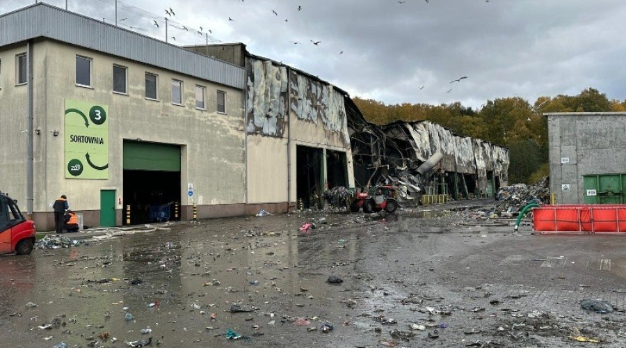 pozar sortowni  elbląg (2)