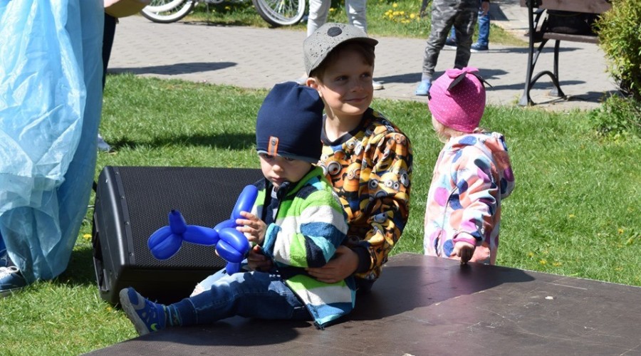 Nowy Dwór Gd. Art Majówka przed Żuławskim Ośrodkiem Kultury  (15)