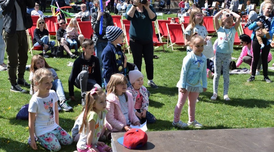 Nowy Dwór Gd. Art Majówka przed Żuławskim Ośrodkiem Kultury  (26)