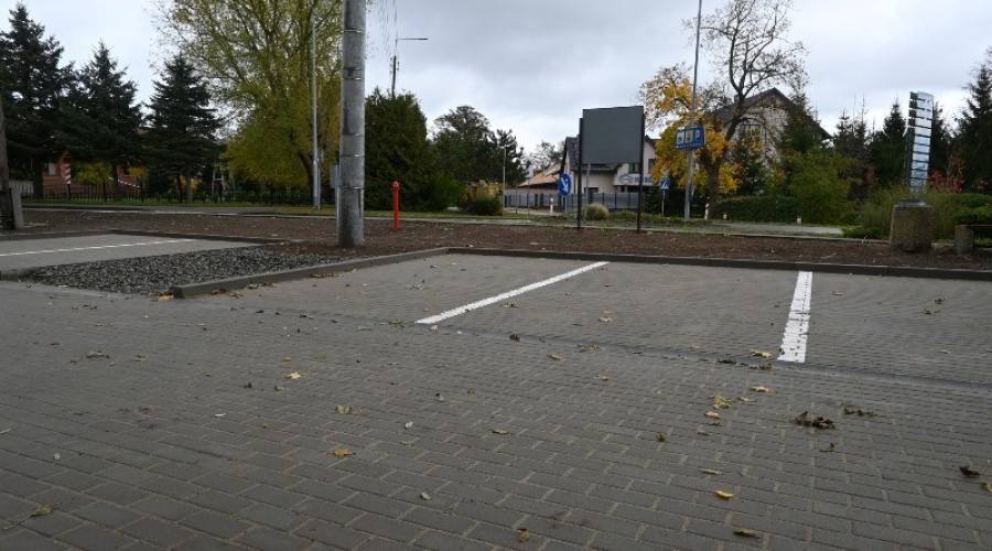 Nowe zatoki parkingowe w Jantarze (3)