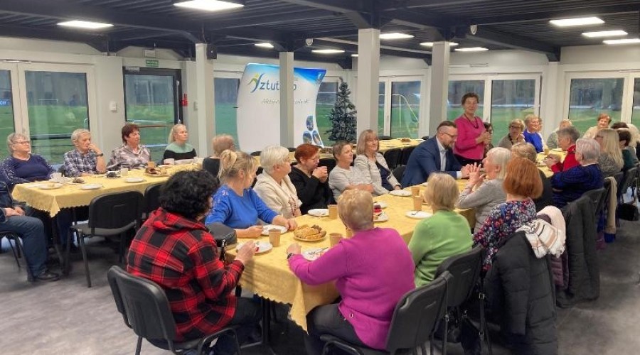 595662372_1237797925037583_1349179045545979855_n