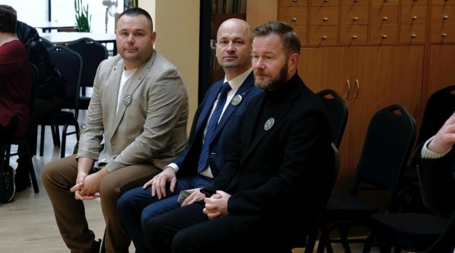 cedry wielkie marsz smierci (24)