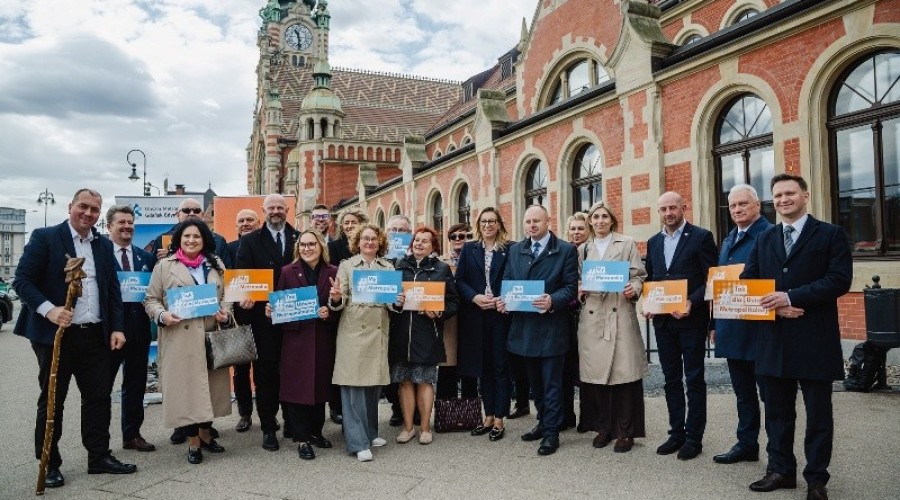 28.04.2026_WYJAZD_WARSZAWA_USTAWA_OMGGS_FOT_KONRAD_KEDZIOR-7 (1)