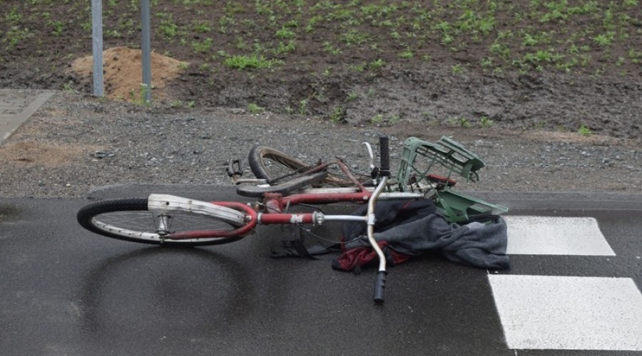 potrącenie rowerzysty na starej siódemce (3)