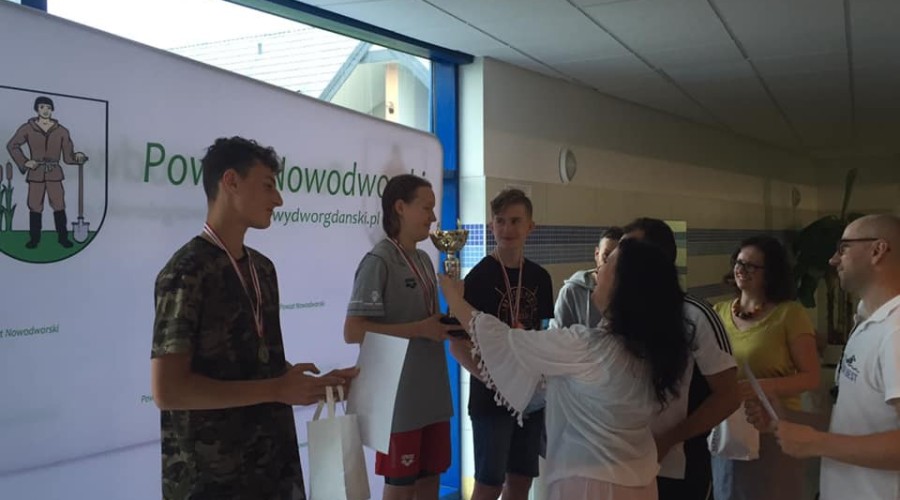 Pierwsze Otwarte Mistrzostwa Pływackie (12)